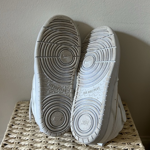 Nike Court Borough Mid 2 shoes Youth 2 - Picture 2 of 3